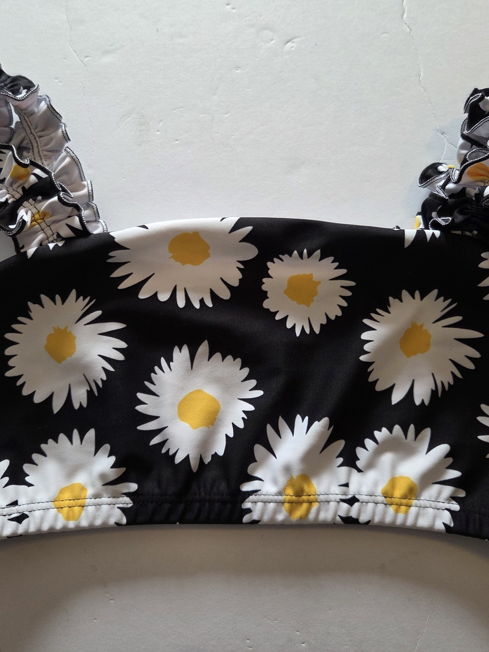 Anthropologie Black Daisy-Print Cropped Camisole with White and Yellow Blooms